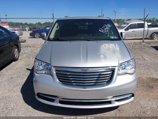 Chrysler Town & Country Touring