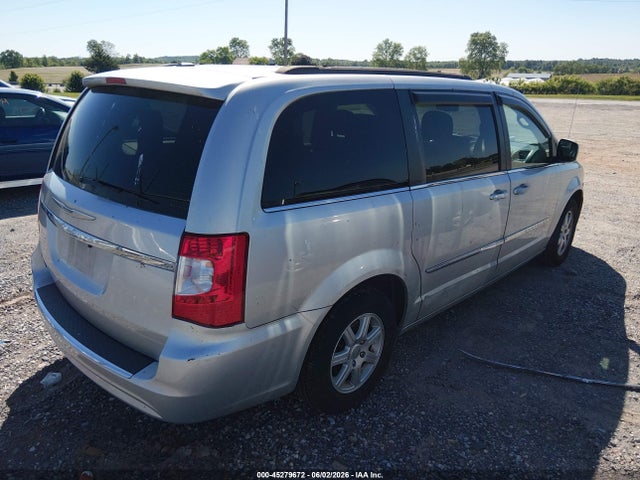 Chrysler Town & Country Touring