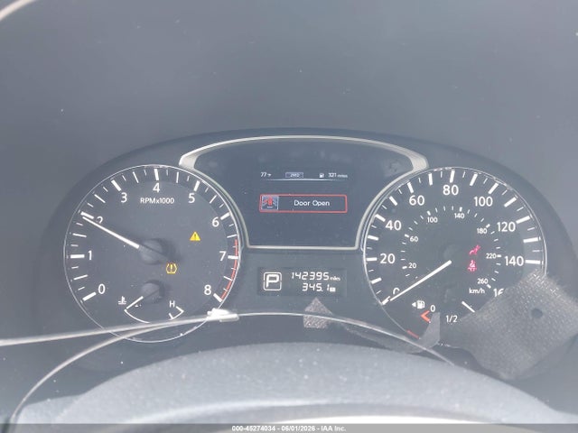 Nissan Pathfinder Sv