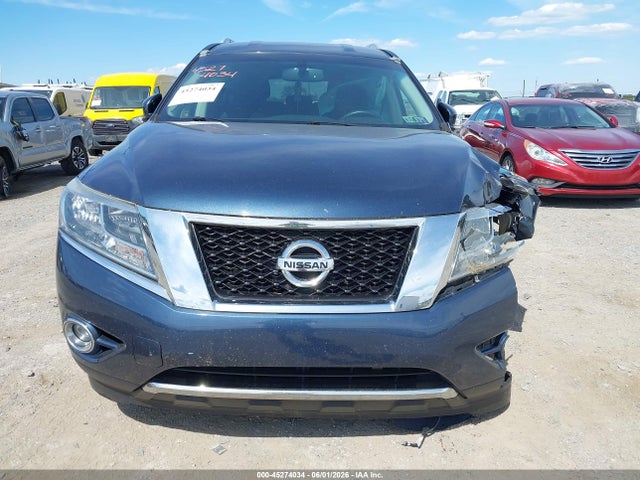 Nissan Pathfinder Sv
