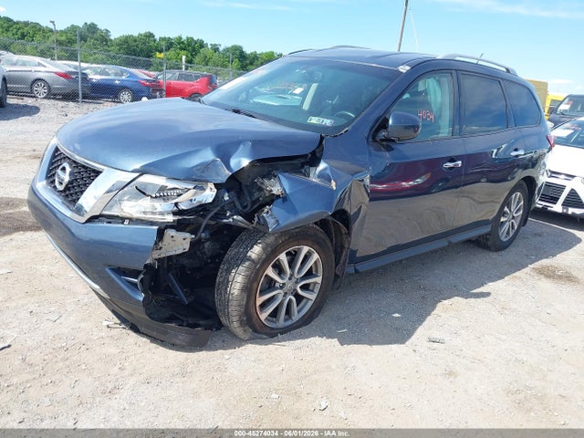 Nissan Pathfinder Sv