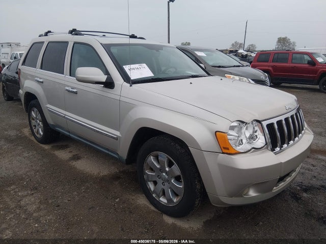 Salvage Jeep Grand Cherokee Image