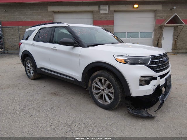 Salvage Ford Explorer Image