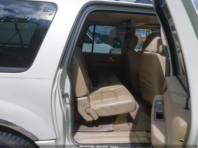 Lincoln Navigator