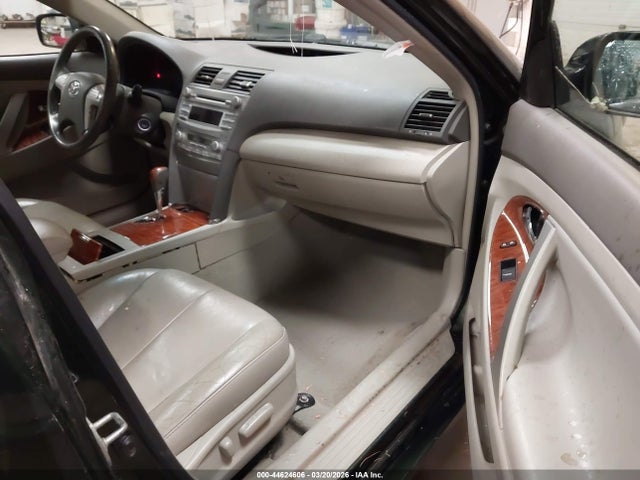 Toyota Camry Xle