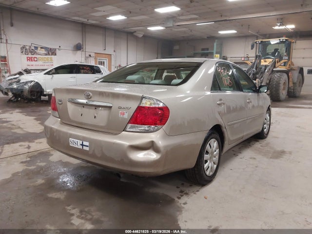 Toyota Camry Std