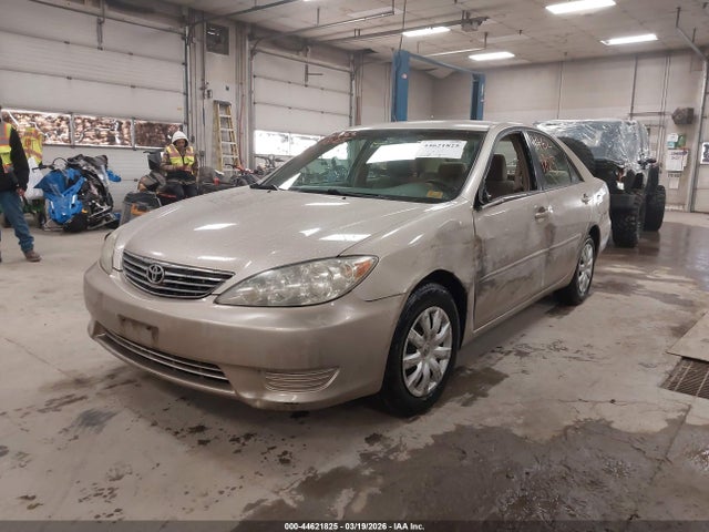 Toyota Camry Std