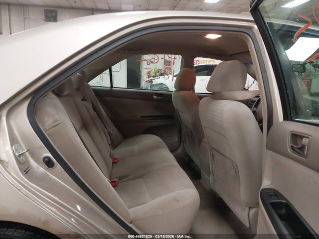 Toyota Camry Std