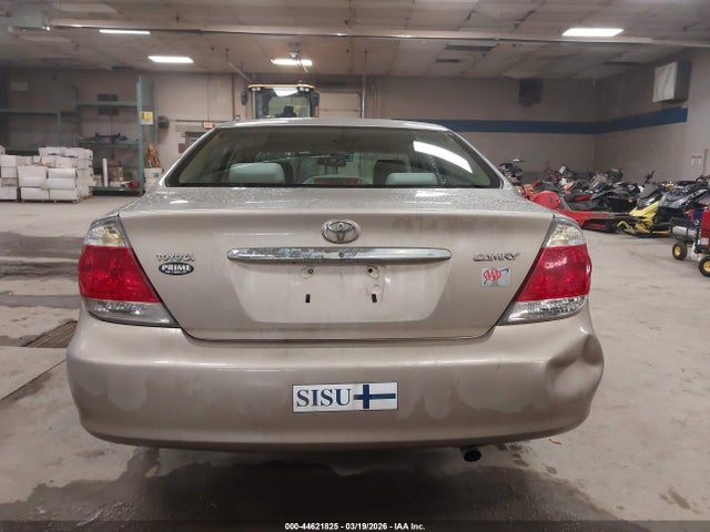 Toyota Camry Std