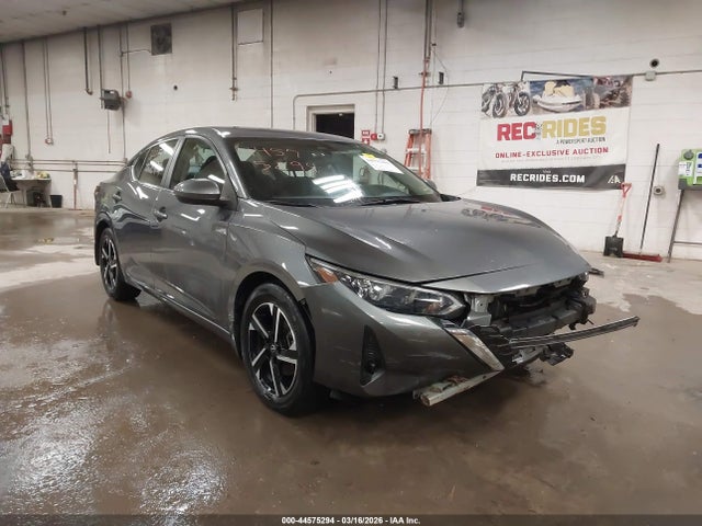 Salvage Nissan Sentra Image