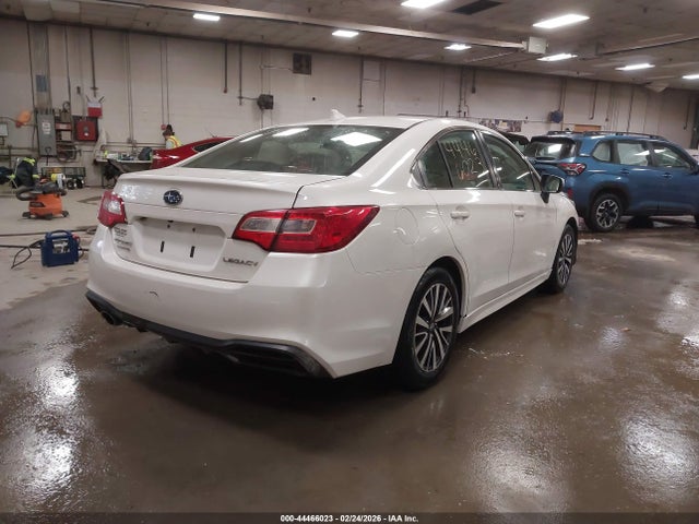 Subaru Legacy 2.5i Premium