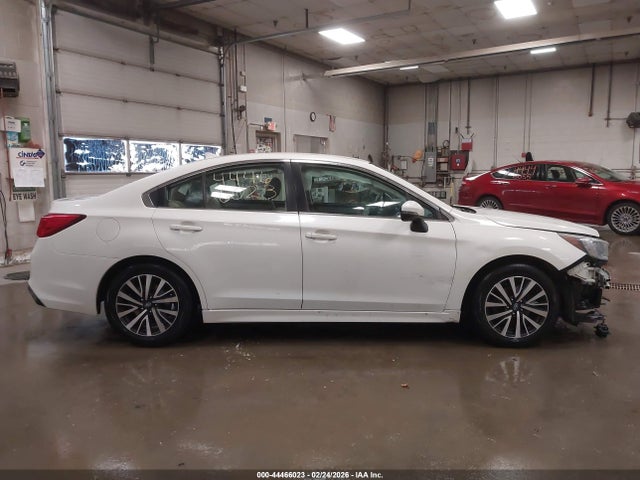 Subaru Legacy 2.5i Premium
