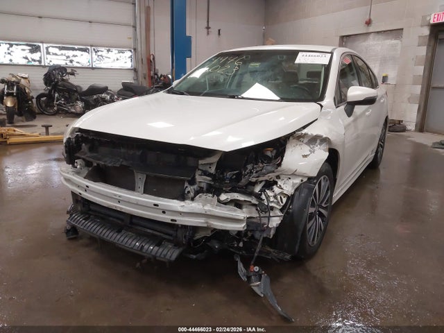 Subaru Legacy 2.5i Premium