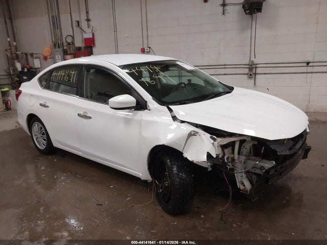 Salvage Nissan Sentra Image