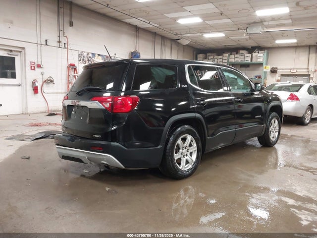 GMC Acadia Sle-1
