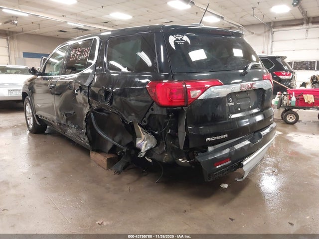 GMC Acadia Sle-1