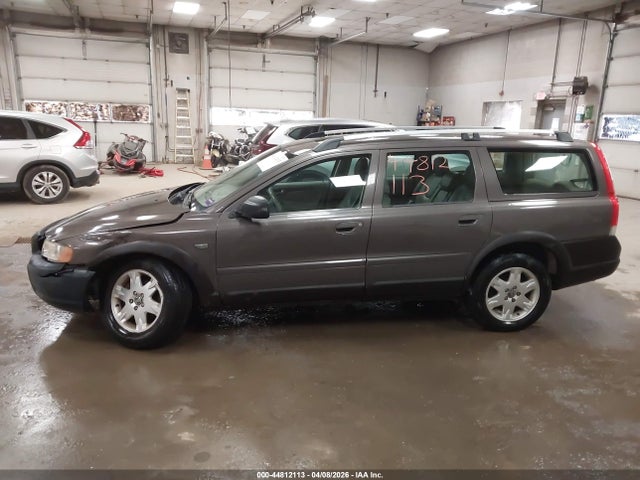 Volvo XC70