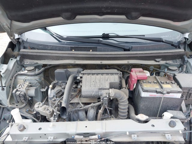 Mitsubishi Mirage Es