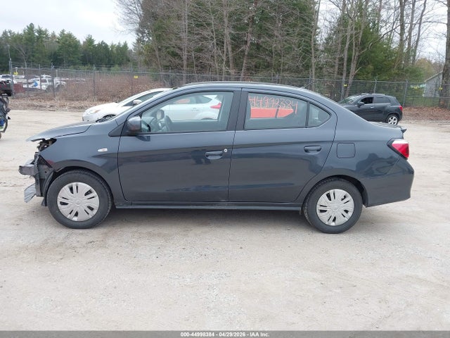 Mitsubishi Mirage Es