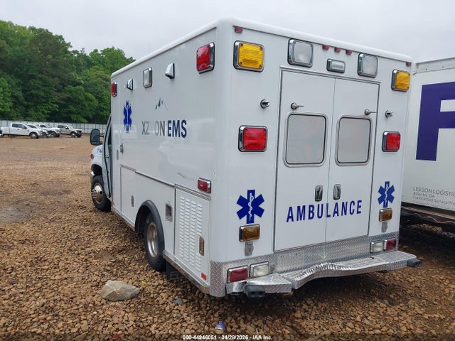 Ford E-350