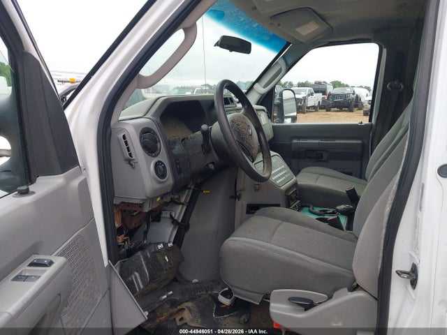 Ford E-350