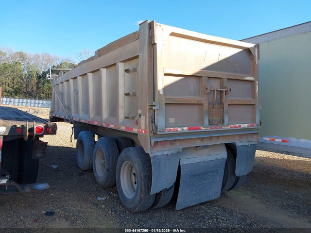 East Manufacturing End Dump Trailer