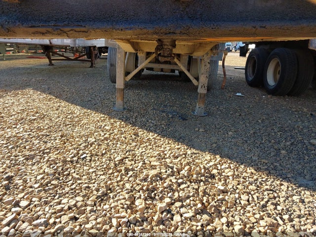 East Manufacturing End Dump Trailer