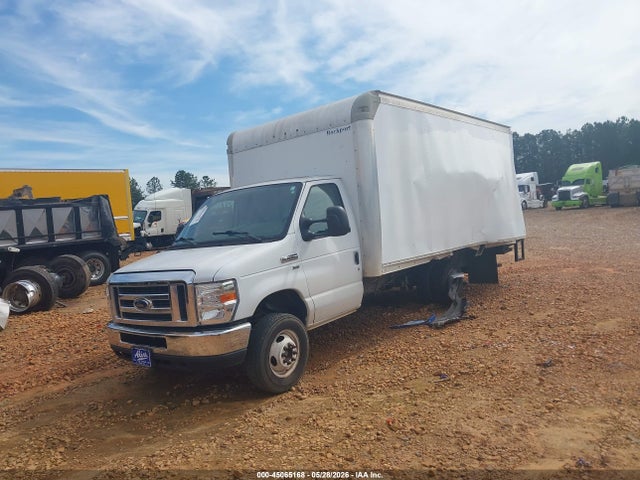 Ford E-350