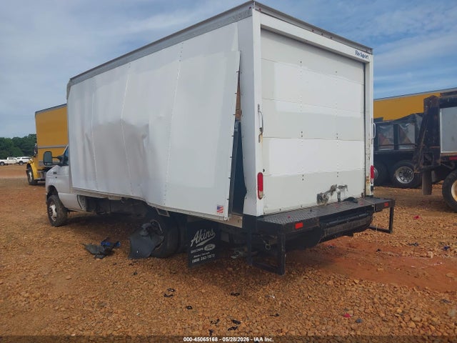 Ford E-350