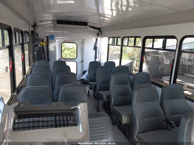 Ford E-450