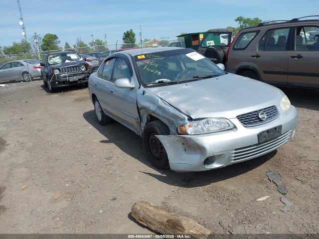 Salvage Nissan Sentra Image