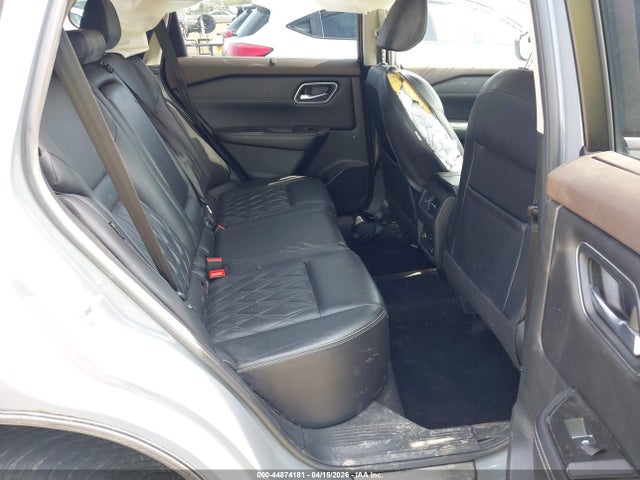 Nissan Rogue Platinum Intelligent Awd