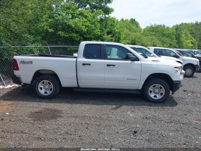 Ram 1500 Tradesman  4x4 6'4 Box