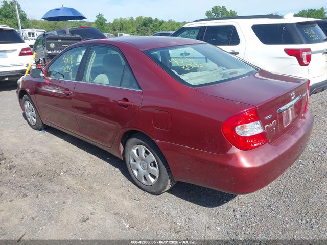 Toyota Camry Le