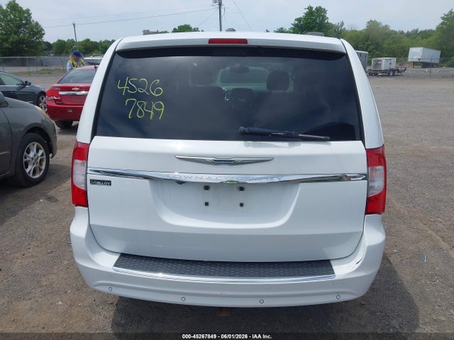 Chrysler Town & Country Touring-l 30th Anniversary