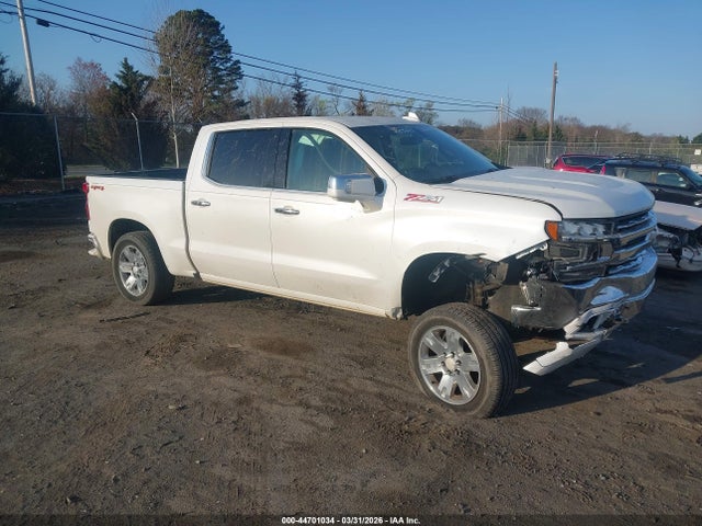 Salvage Chevrolet Silverado 1500 Image