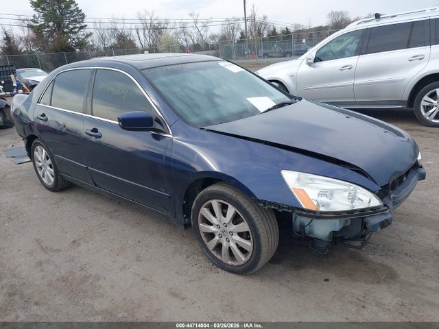 Salvage Honda Accord Image