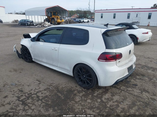 Volkswagen Golf 2-door