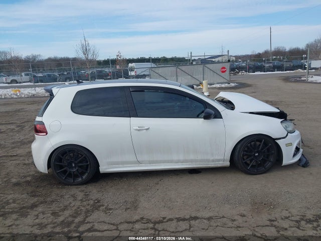 Volkswagen Golf 2-door