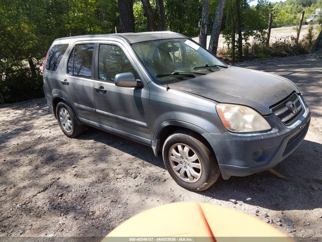 Salvage Honda CR-V Image