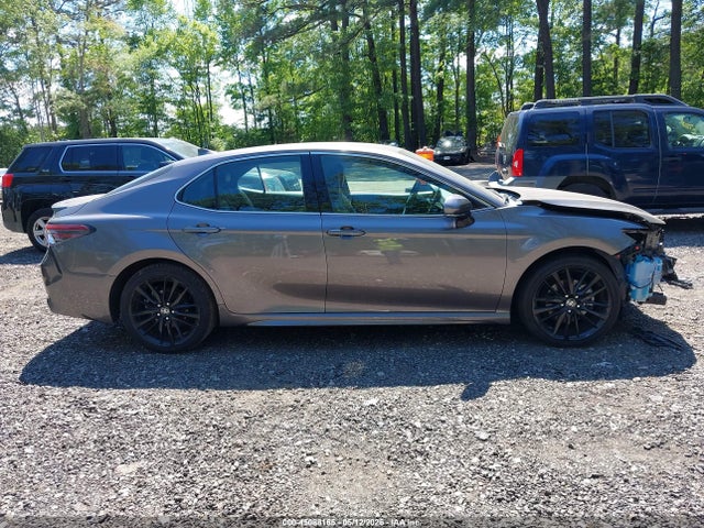 Toyota Camry Xse