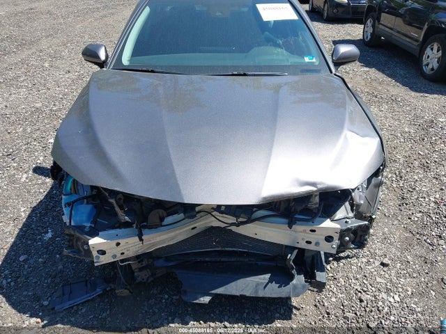 Toyota Camry Xse