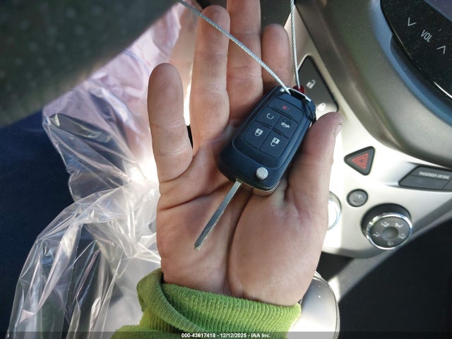 Chevrolet Sonic Lt Auto