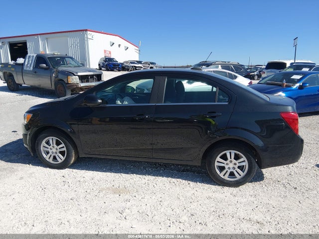 Chevrolet Sonic Lt Auto