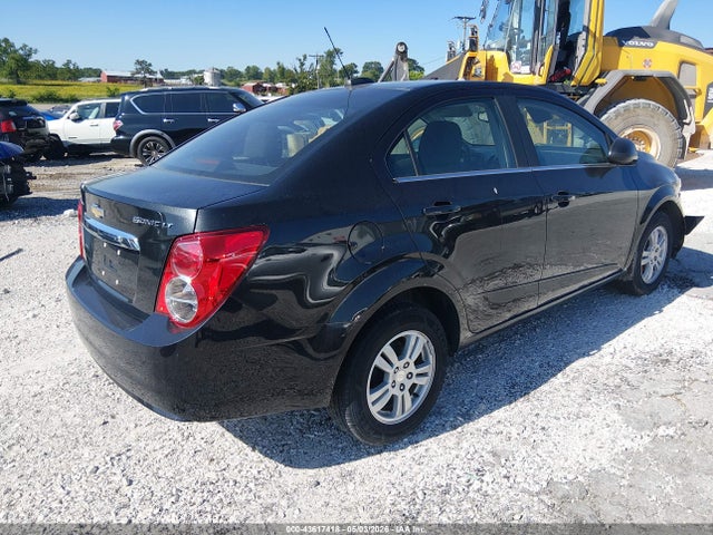 Chevrolet Sonic Lt Auto