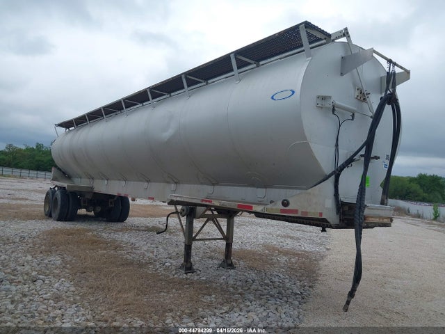 Salvage Ledwell Bulk Semi Trailer Image