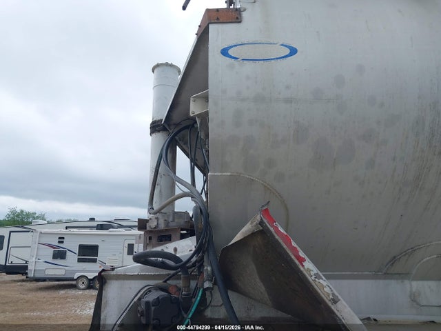Ledwell Bulk Semi Trailer