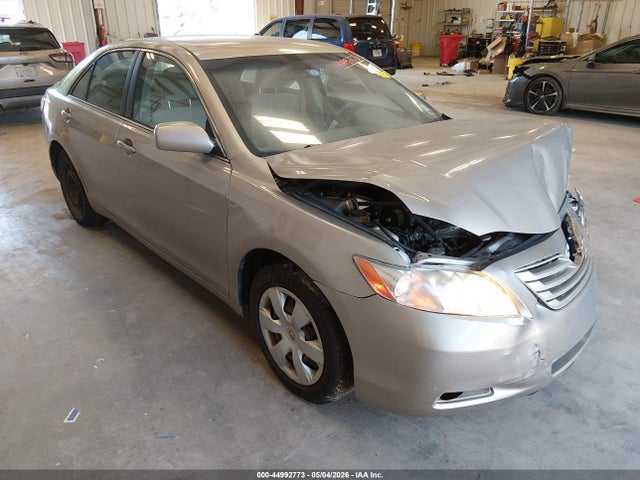 Salvage Toyota Camry Image