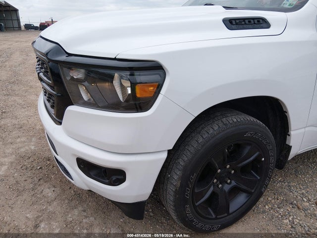 Ram 1500 Lone Star  4x2 6'4 Box