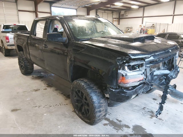 Salvage Chevrolet Silverado 1500 Image